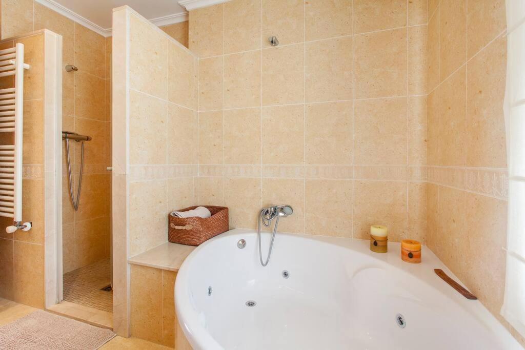 Casa En Valencia, Cerca De Golf, Playas, Moto Gp Villa Luaran gambar