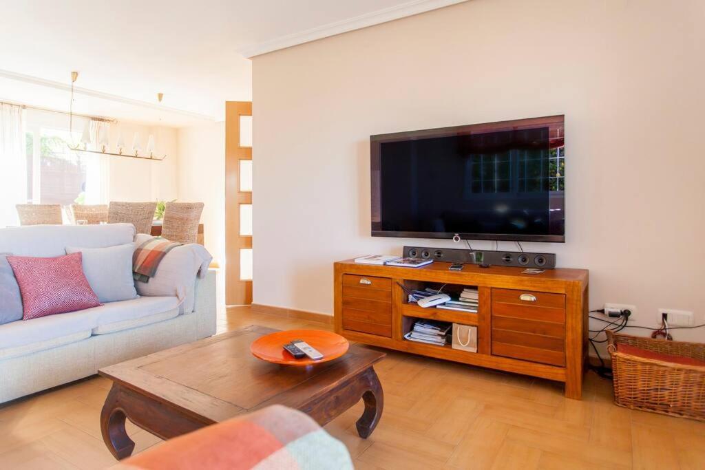Casa En Valencia, Cerca De Golf, Playas, Moto Gp Villa Luaran gambar